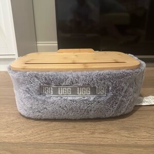 UGG Gray Faux laptop holder